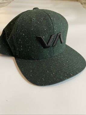 RVCA Dark Green Speckled Flat-Brim Cap with Raised Logo